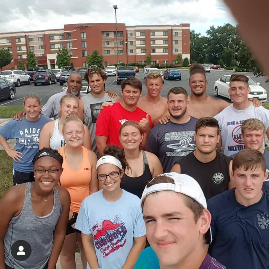 SHIP THROWS CAMP